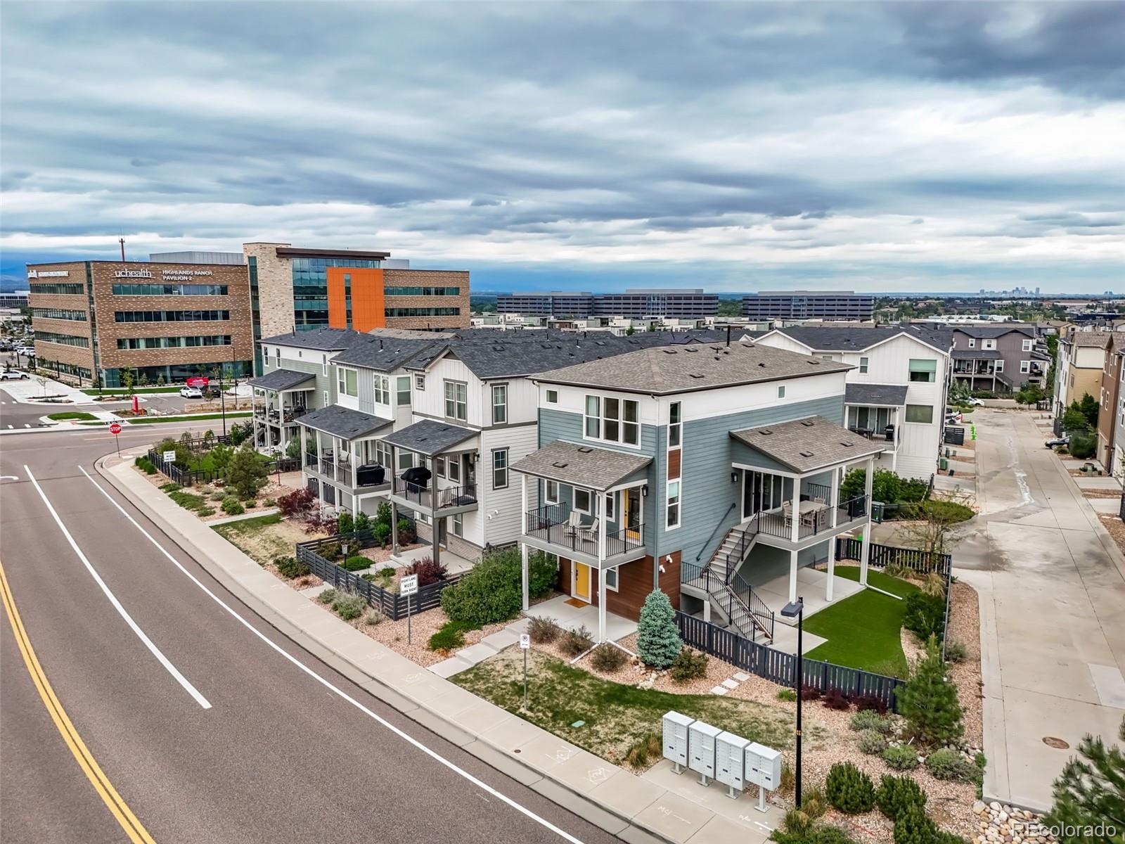 MLS Image #2 for 1000  southurst lane,littleton, Colorado