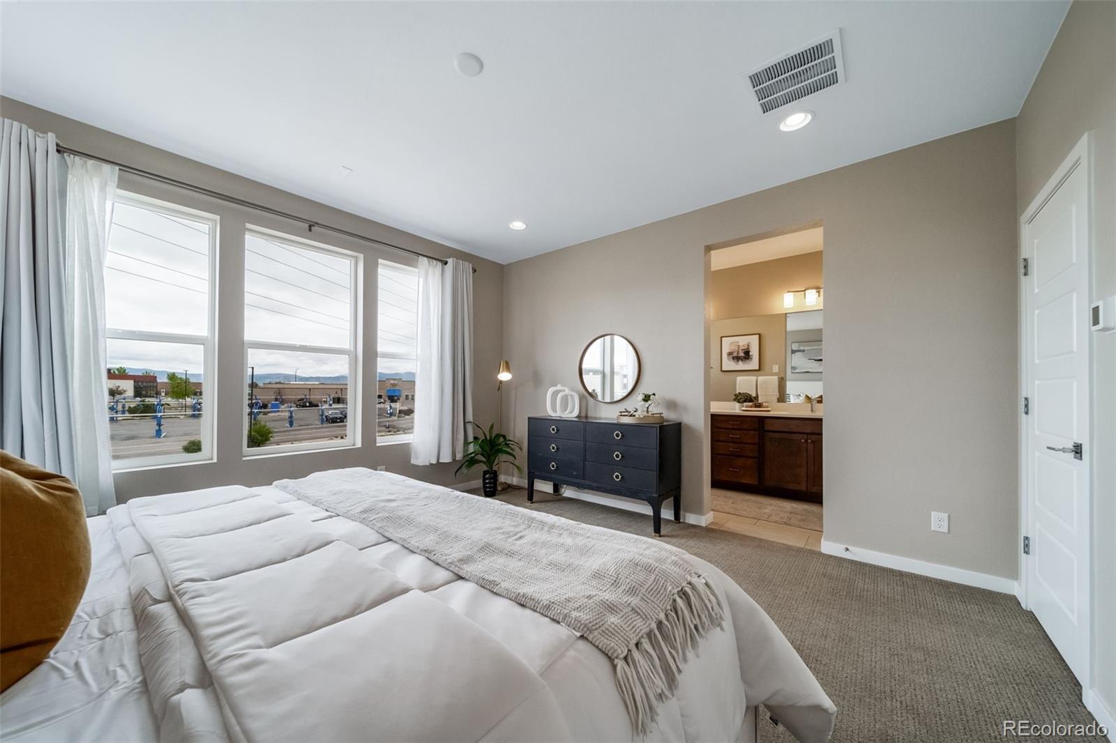 MLS Image #27 for 1000  southurst lane,littleton, Colorado