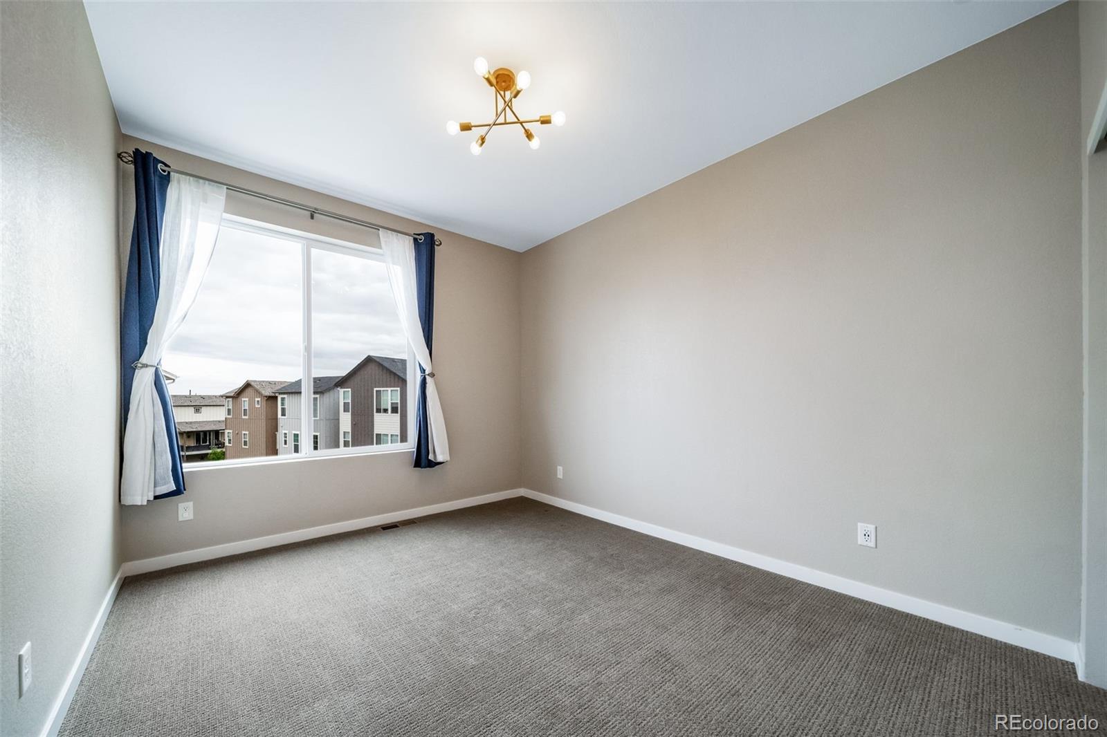 MLS Image #34 for 1000  southurst lane,littleton, Colorado