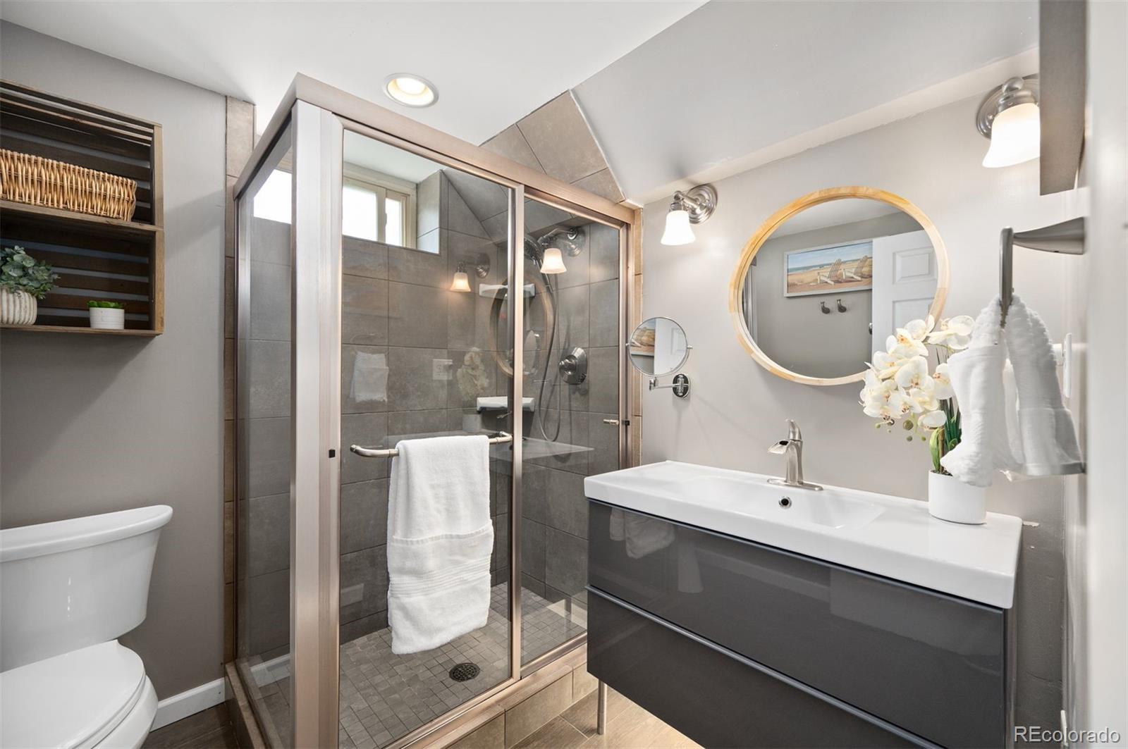 MLS Image #13 for 2112 s zenobia street,denver, Colorado