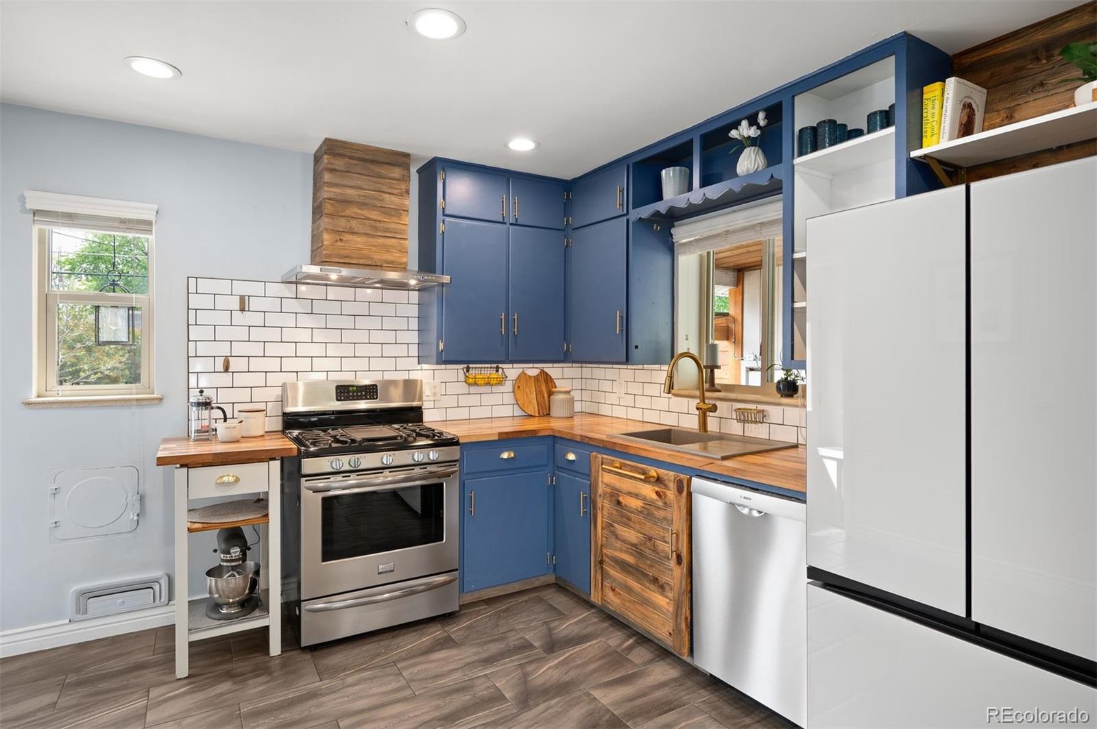 MLS Image #5 for 2112 s zenobia street,denver, Colorado