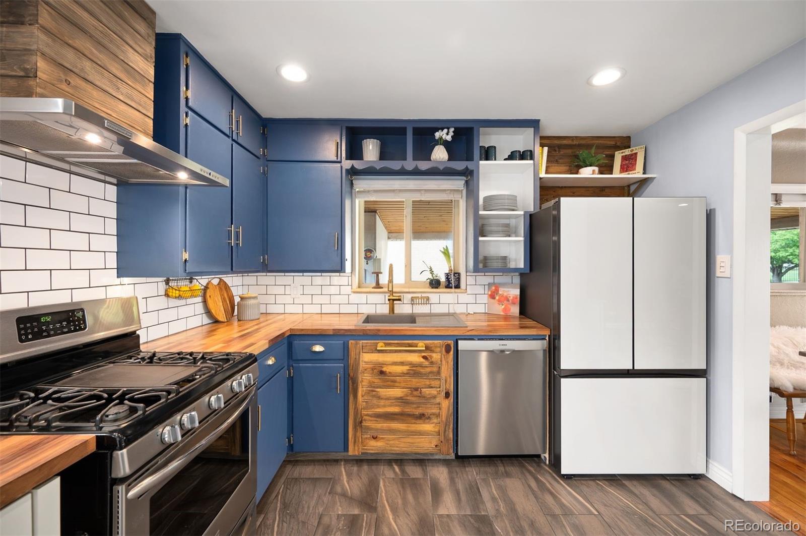 MLS Image #7 for 2112 s zenobia street,denver, Colorado