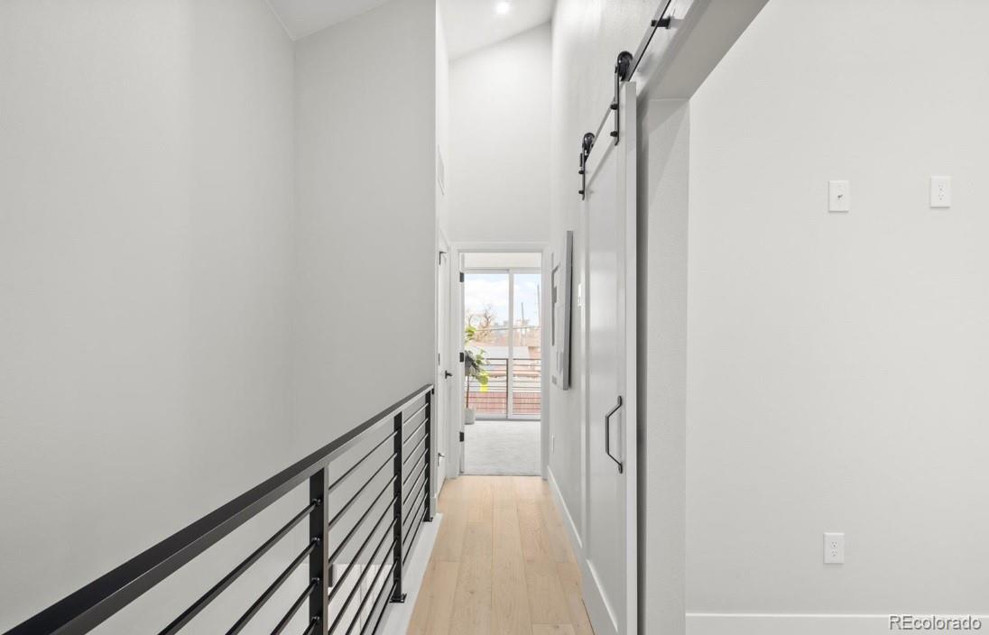 MLS Image #14 for 1921 w elk place,denver, Colorado