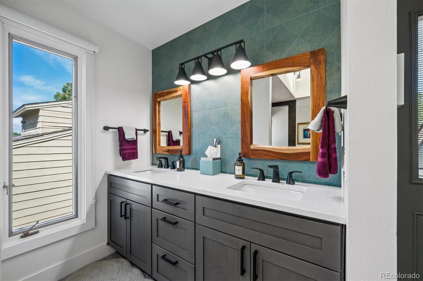 MLS Image #18 for 1567 w briarwood avenue,littleton, Colorado