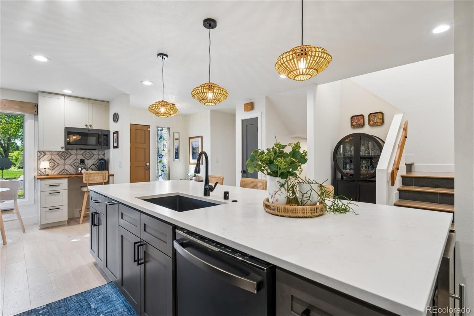 MLS Image #2 for 1567 w briarwood avenue,littleton, Colorado