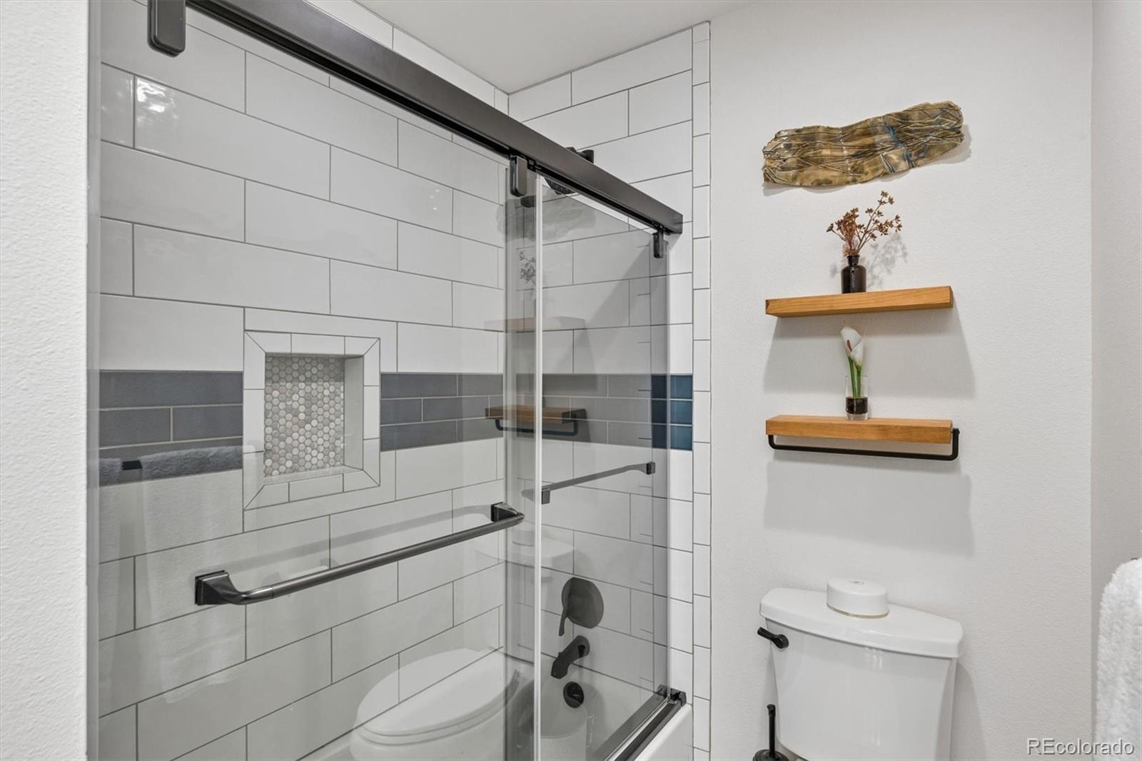 MLS Image #25 for 1567 w briarwood avenue,littleton, Colorado
