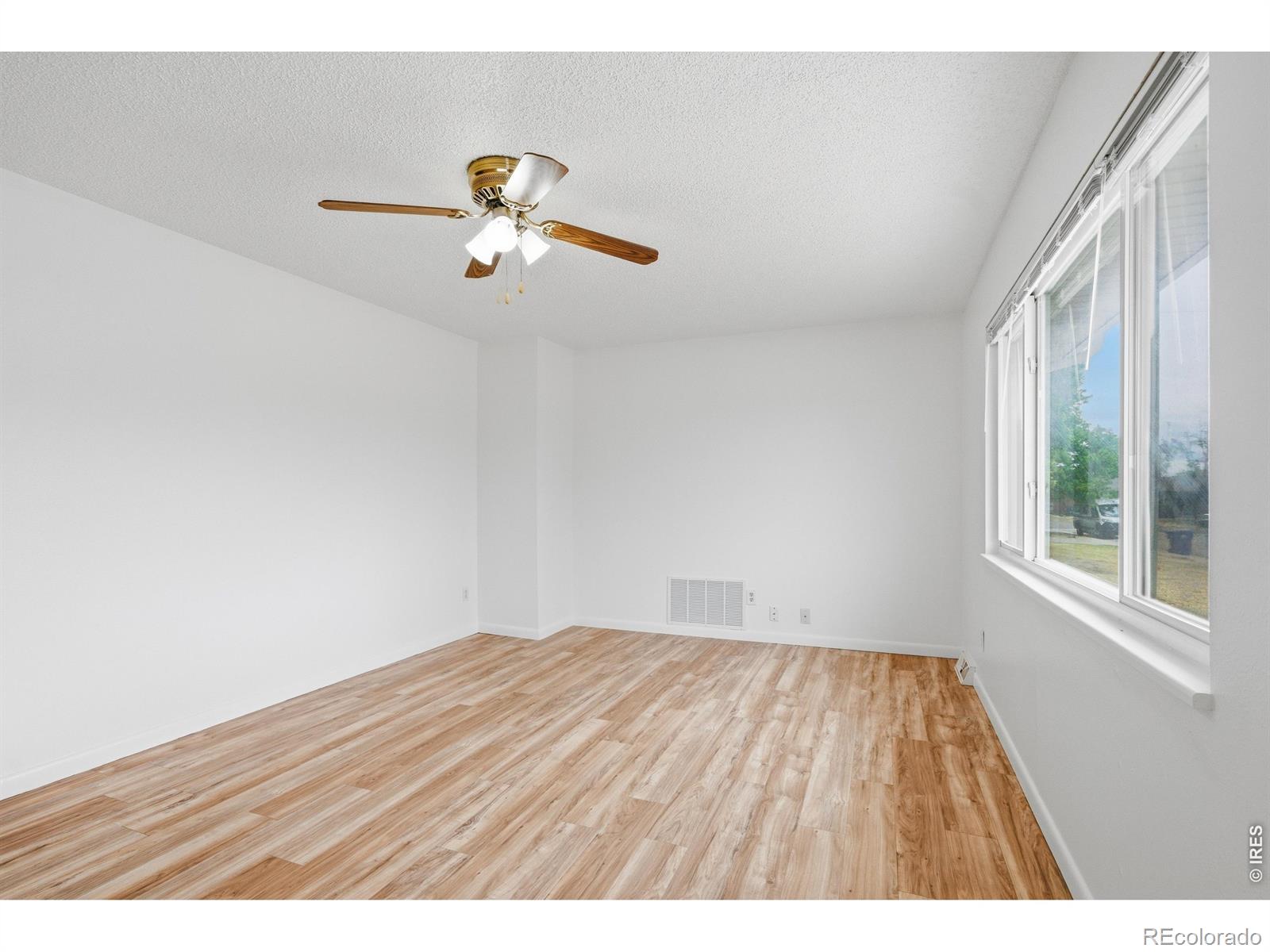 MLS Image #3 for 507  31st avenue,greeley, Colorado