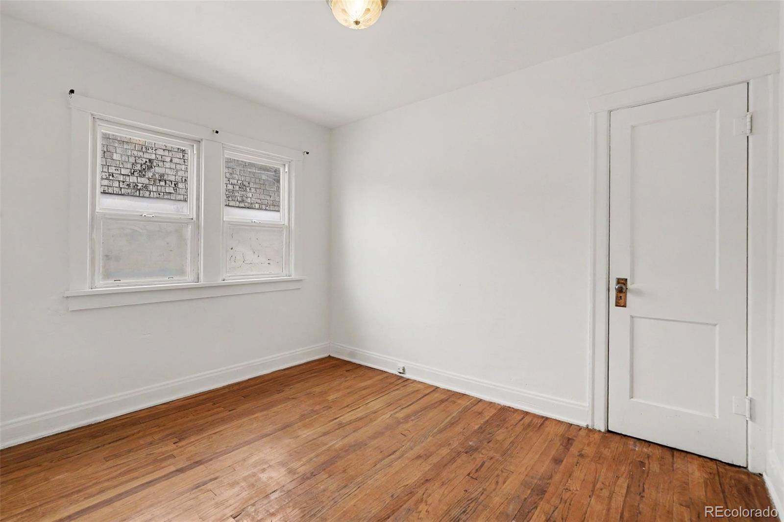 MLS Image #11 for 1237 s bannock street,denver, Colorado