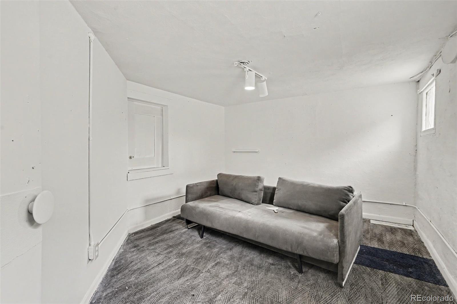 MLS Image #15 for 1237 s bannock street,denver, Colorado