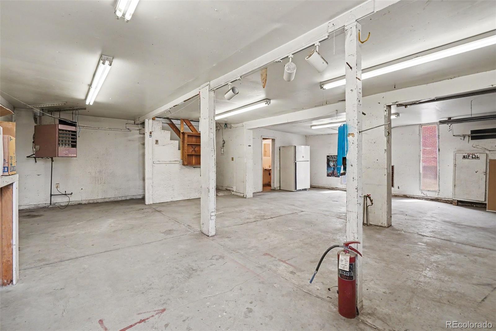MLS Image #19 for 1237 s bannock street,denver, Colorado