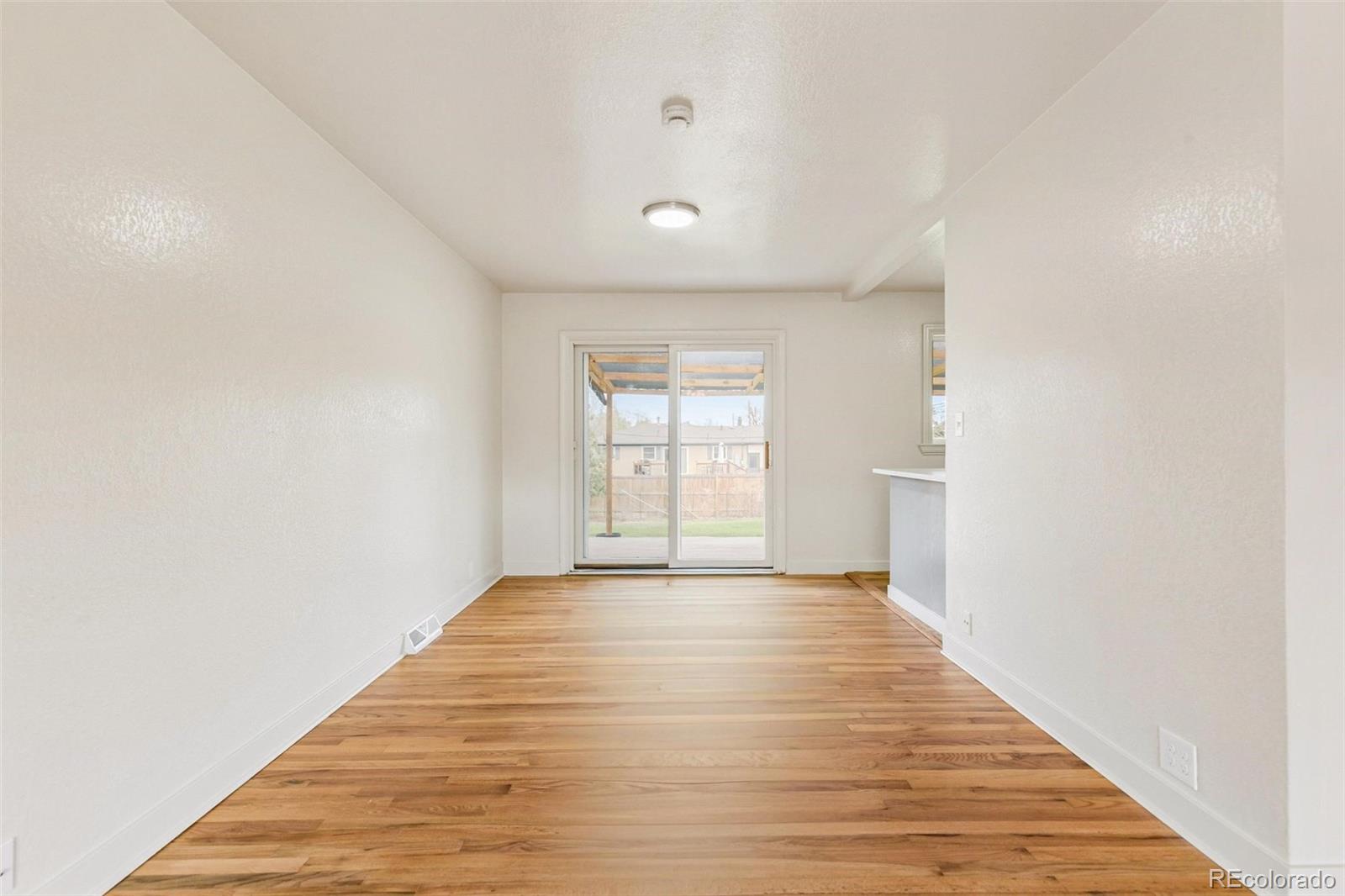 MLS Image #5 for 5494 s knox court,littleton, Colorado