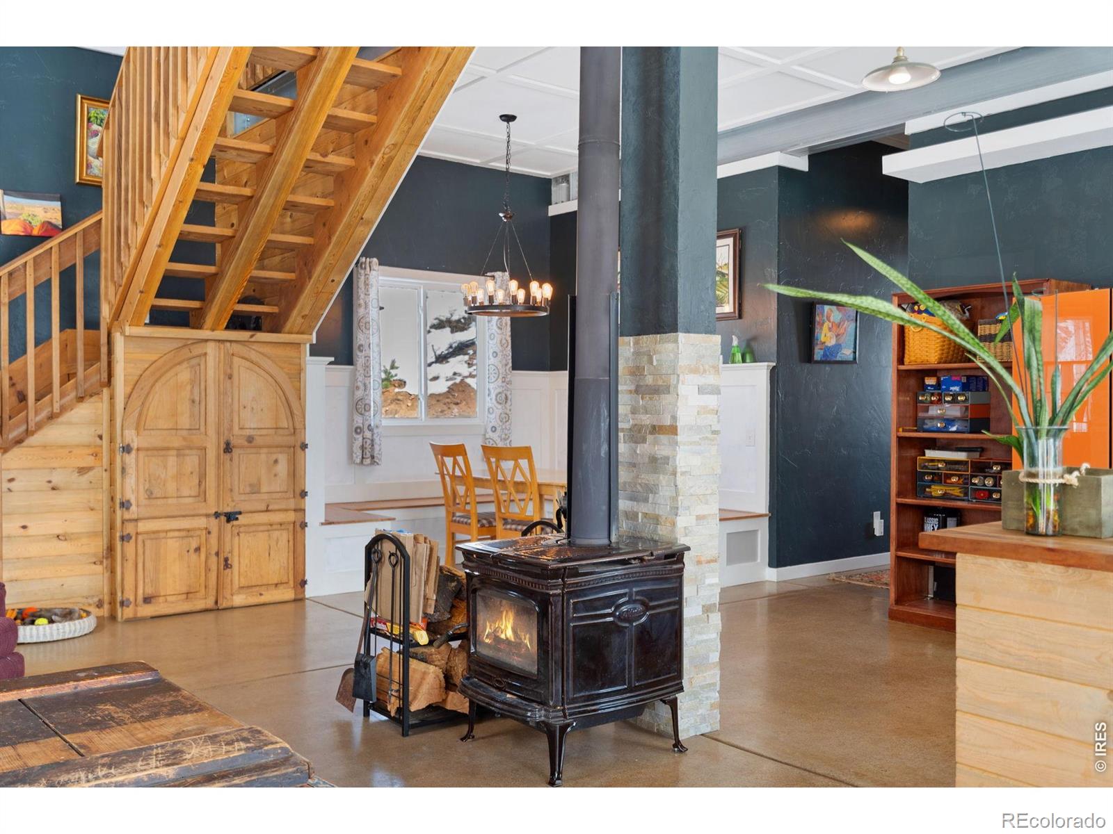 MLS Image #14 for 1154  redstone drive,bellvue, Colorado