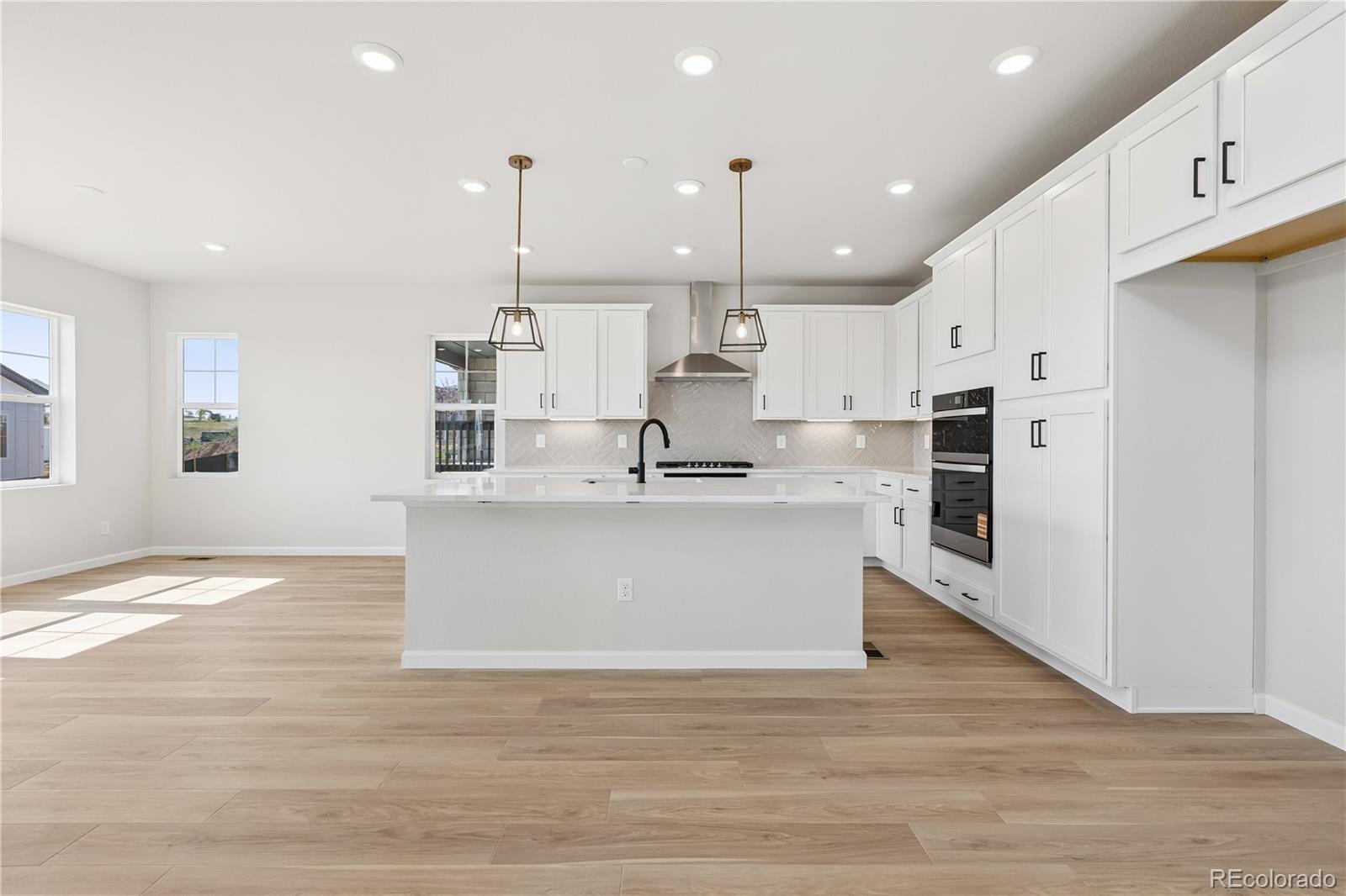 MLS Image #13 for 8560  eckley street,littleton, Colorado