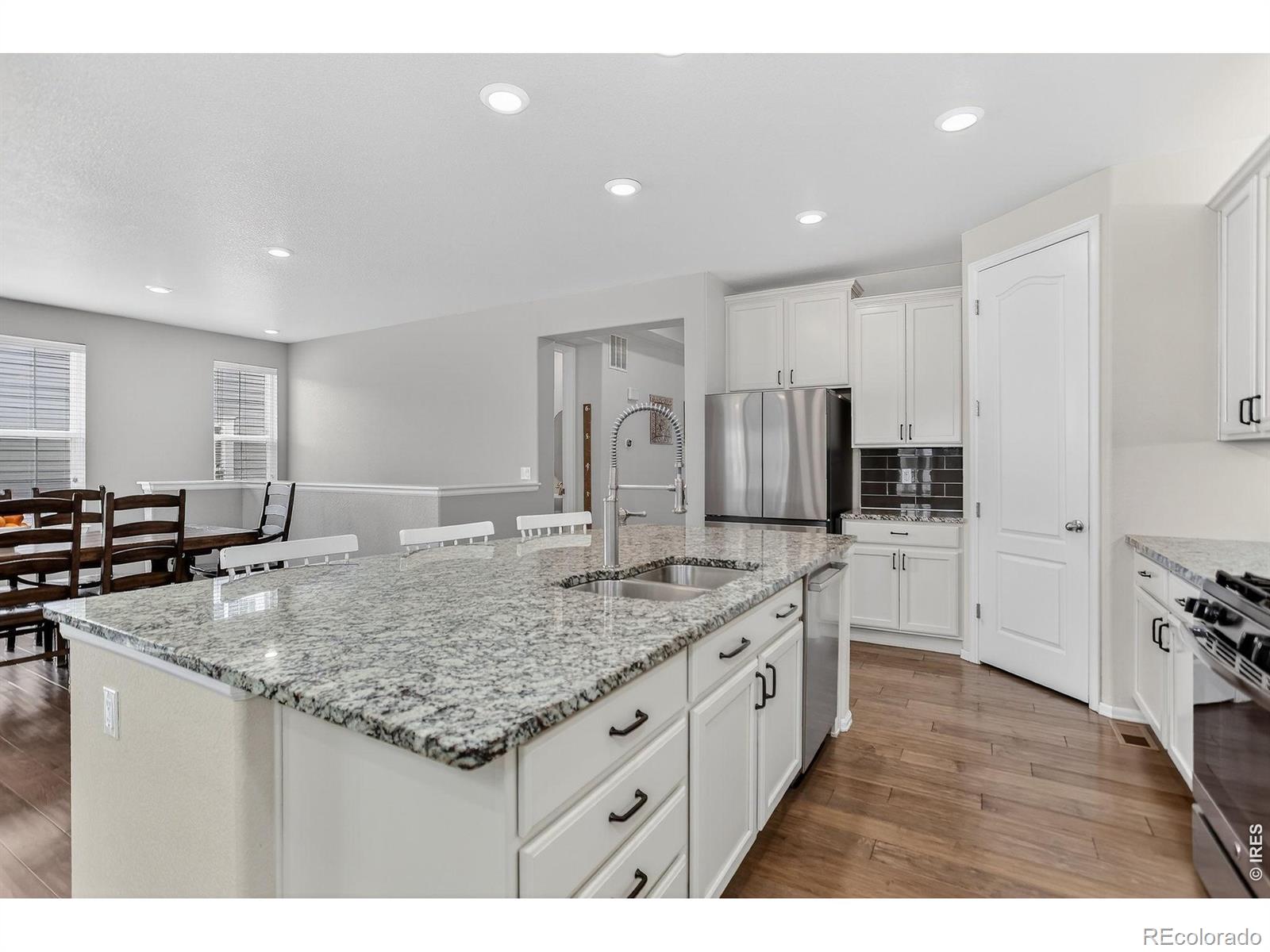 MLS Image #4 for 6064  flattop street,golden, Colorado