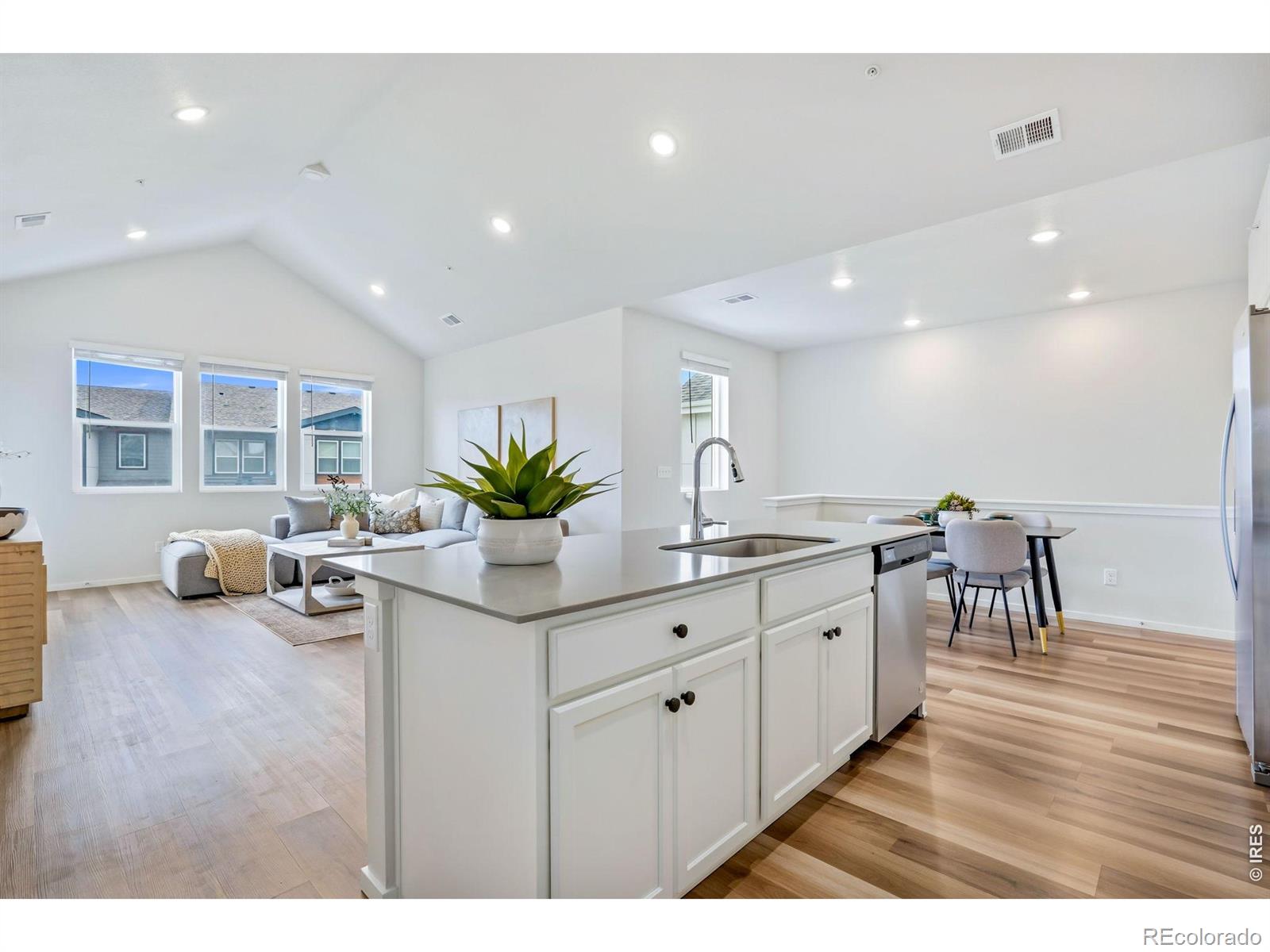 MLS Image #4 for 533  vicot way,fort collins, Colorado