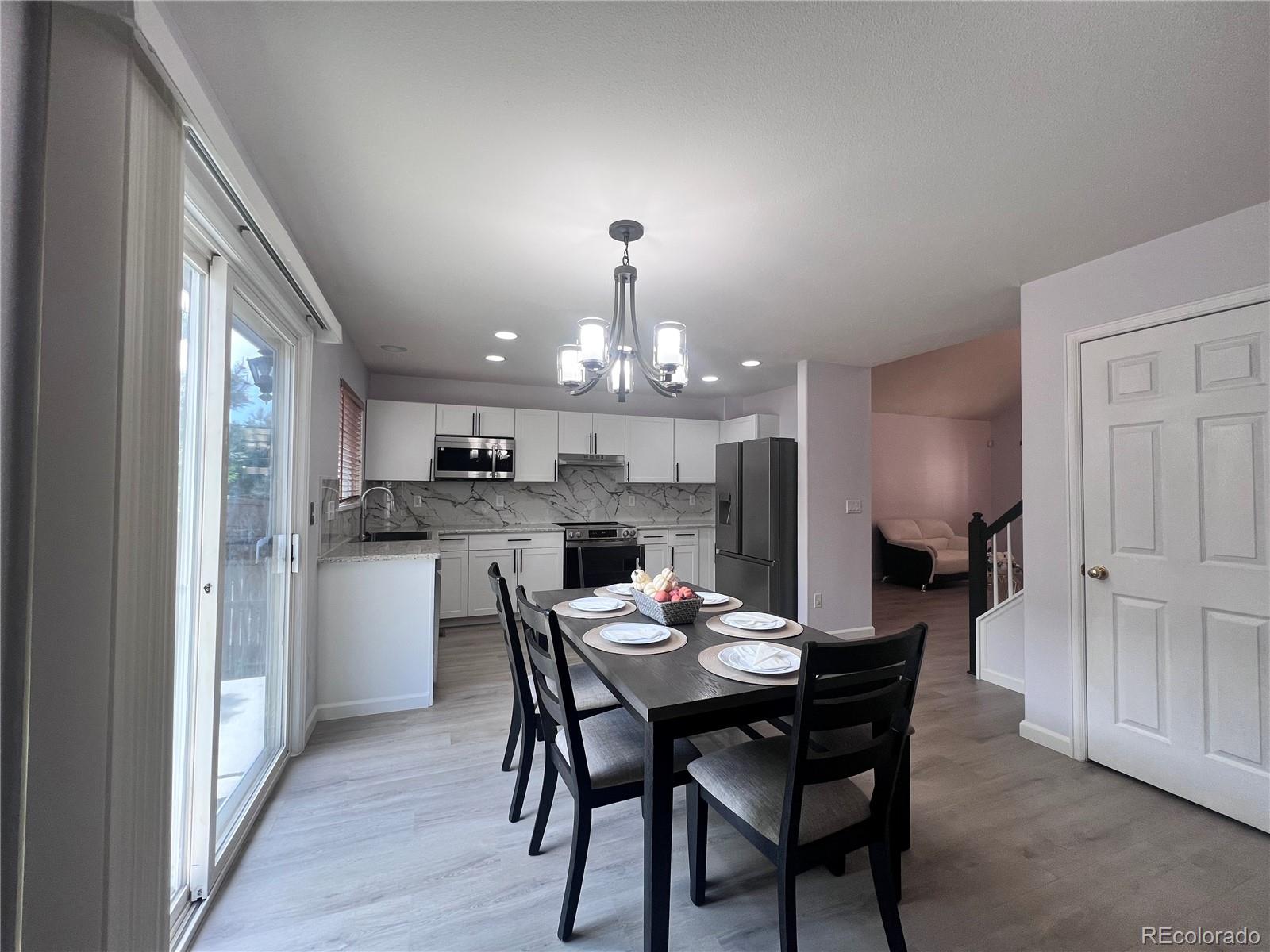 MLS Image #11 for 16184 e hinsdale avenue,aurora, Colorado