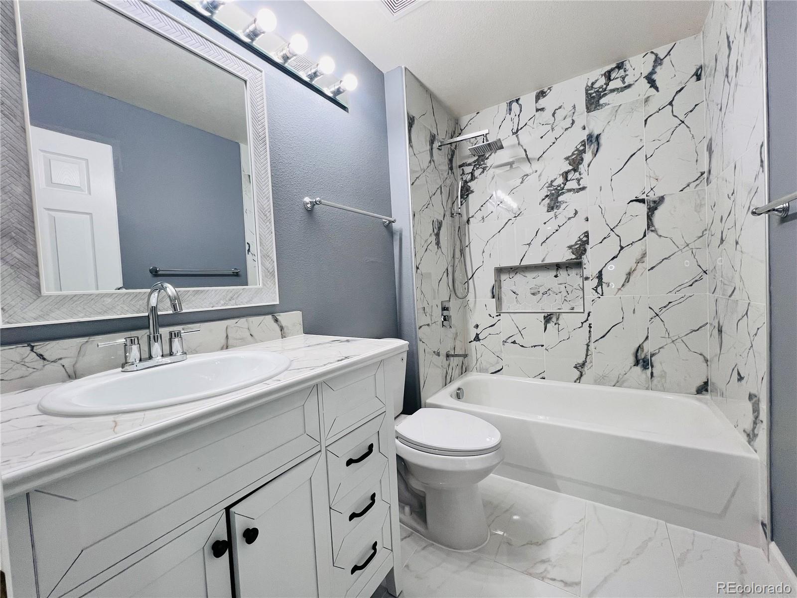 MLS Image #27 for 16184 e hinsdale avenue,aurora, Colorado
