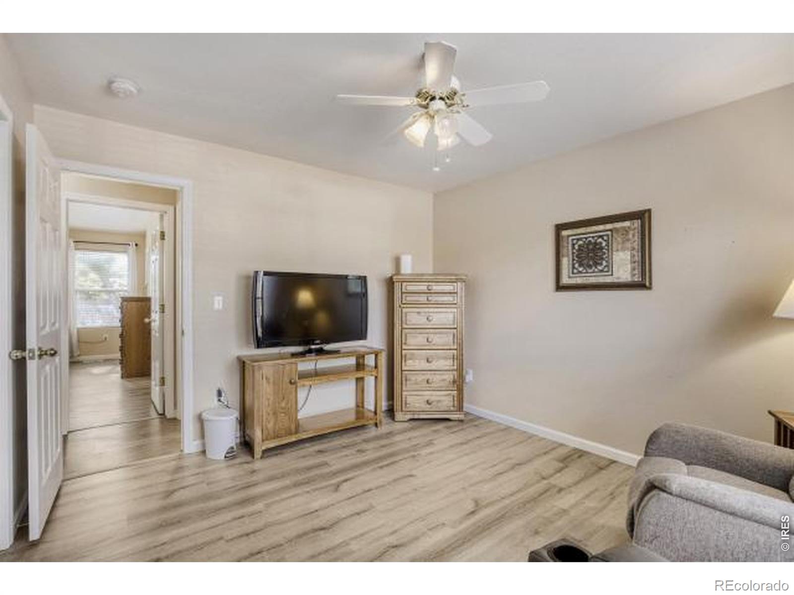 MLS Image #16 for 1012  basin court,windsor, Colorado
