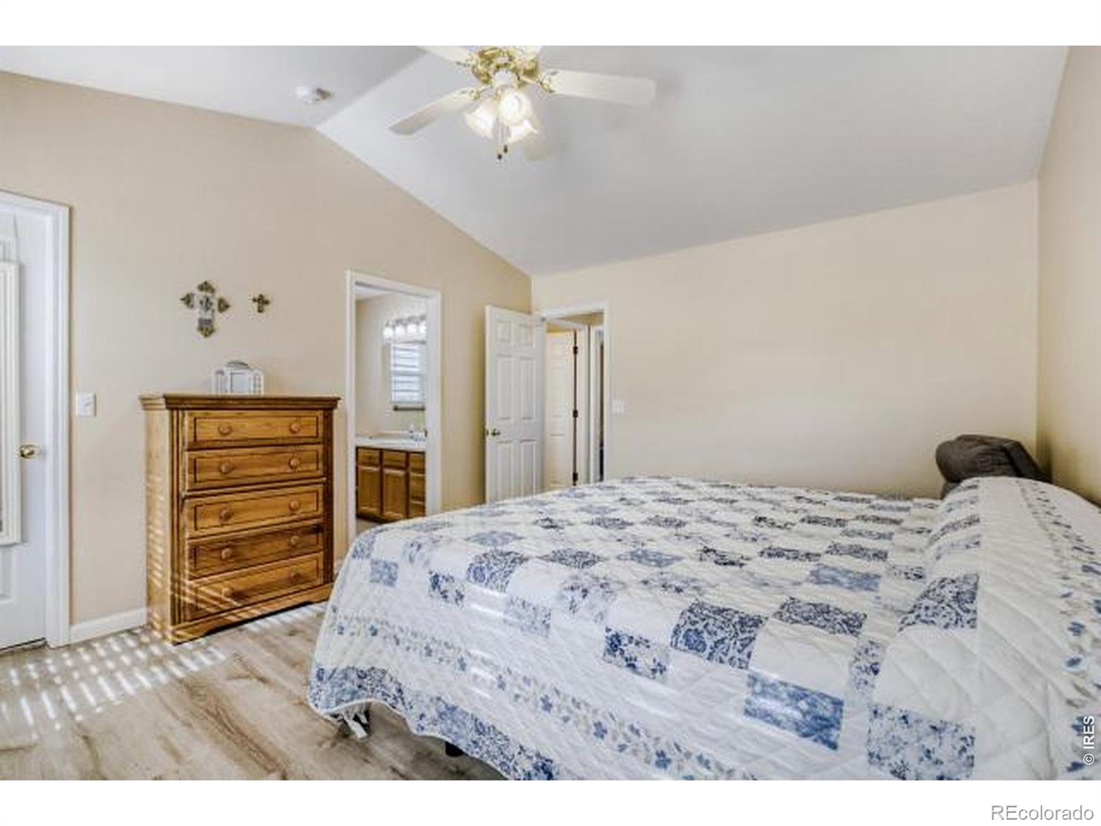 MLS Image #19 for 1012  basin court,windsor, Colorado