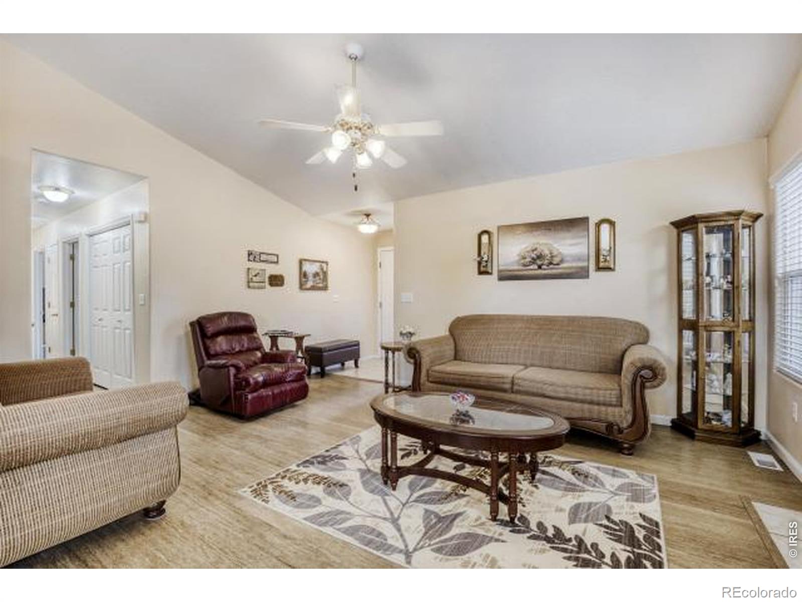 MLS Image #4 for 1012  basin court,windsor, Colorado