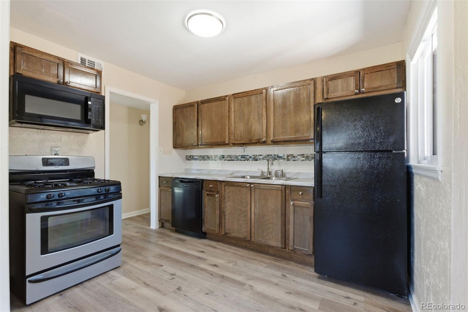 MLS Image #4 for 1297  worchester street,aurora, Colorado