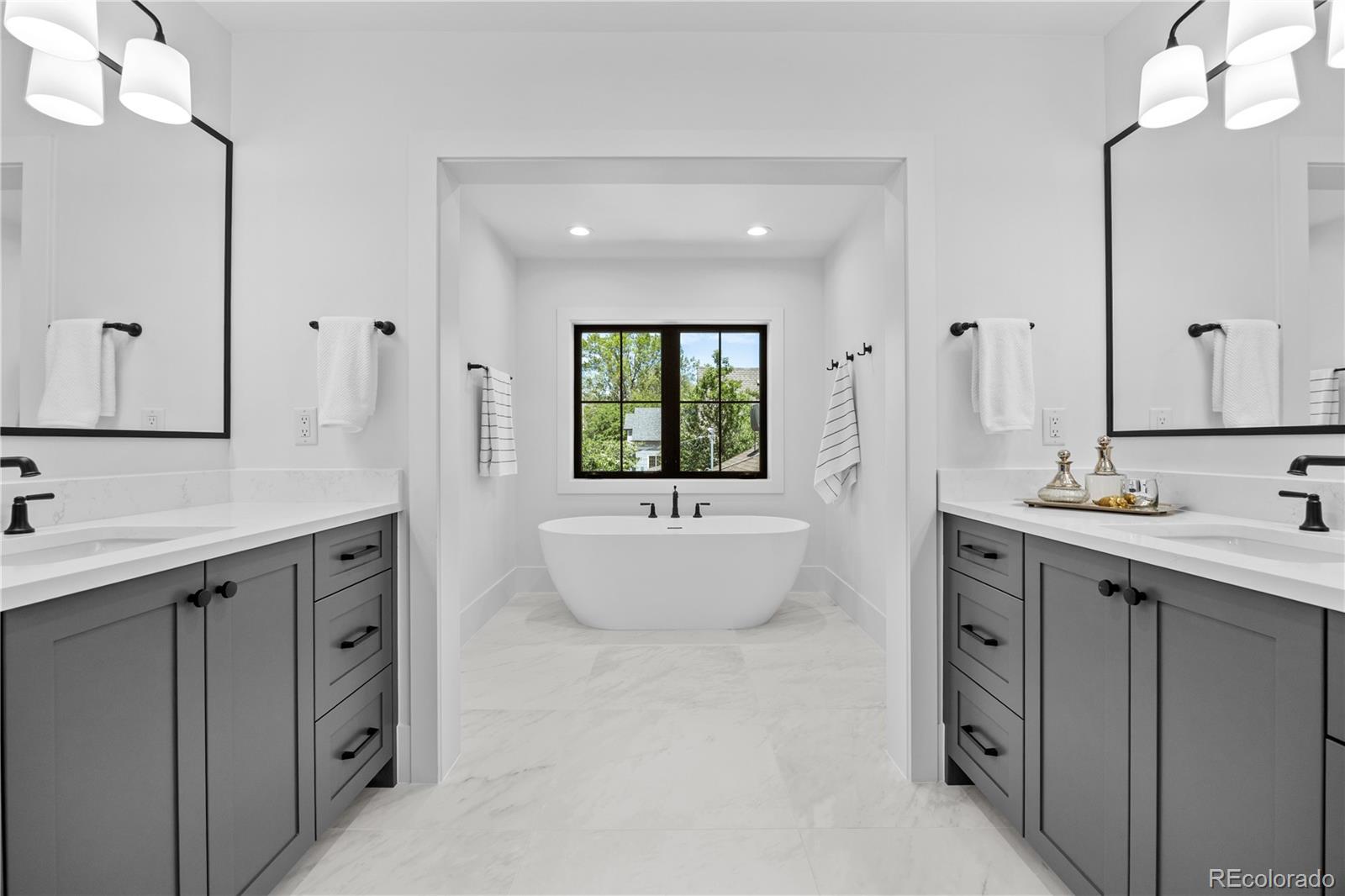 MLS Image #24 for 1083 s university boulevard,denver, Colorado