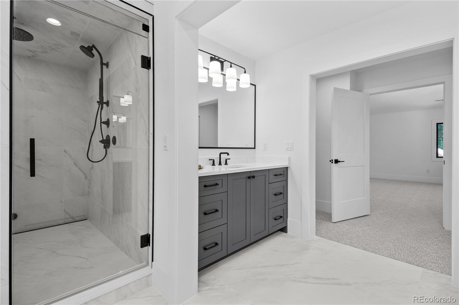 MLS Image #26 for 1083 s university boulevard,denver, Colorado