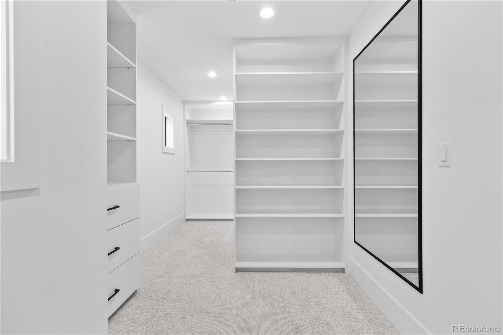 MLS Image #27 for 1083 s university boulevard,denver, Colorado