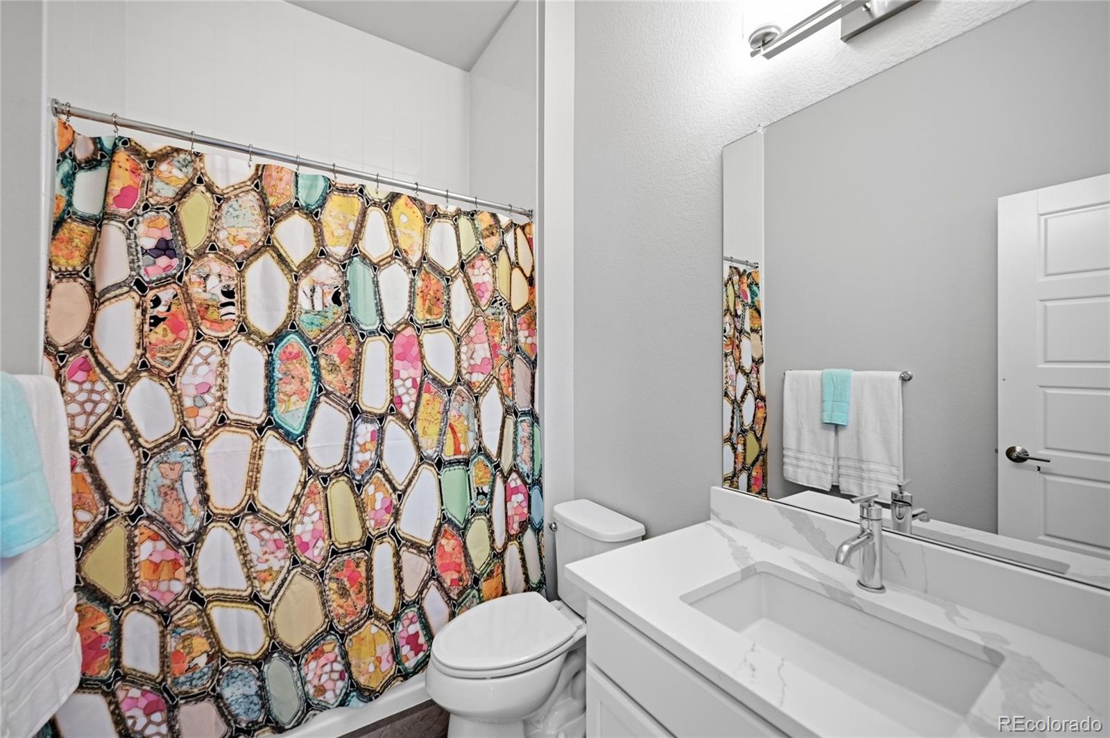 MLS Image #23 for 11577 e 25th avenue,aurora, Colorado