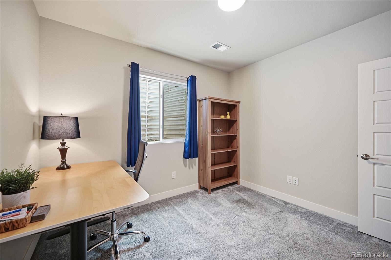 MLS Image #25 for 11577 e 25th avenue,aurora, Colorado