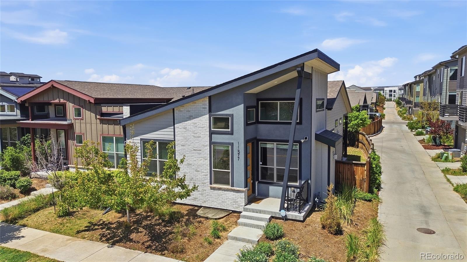 MLS Image #44 for 11577 e 25th avenue,aurora, Colorado