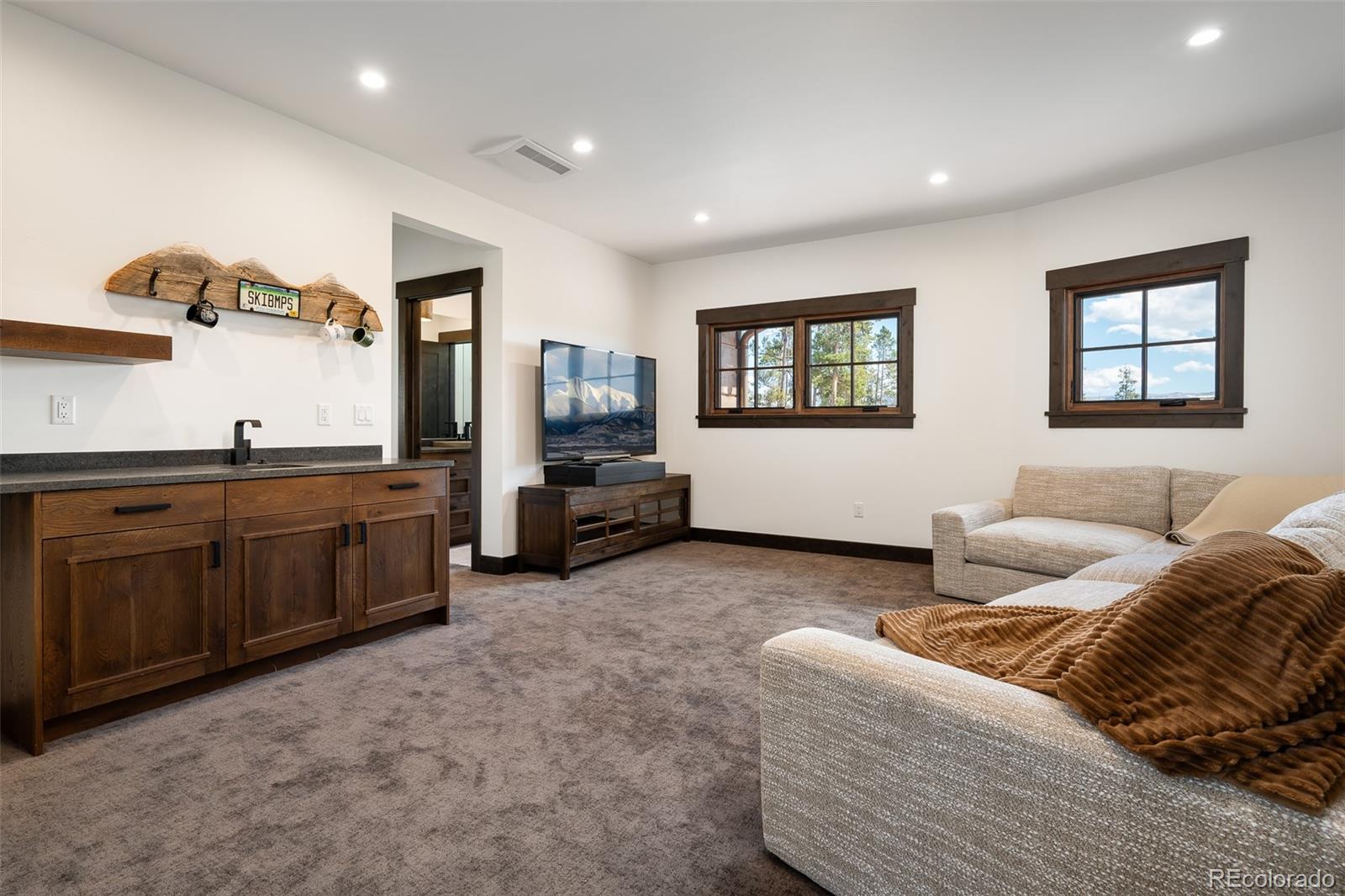 MLS Image #15 for 201  samaia court,tabernash, Colorado