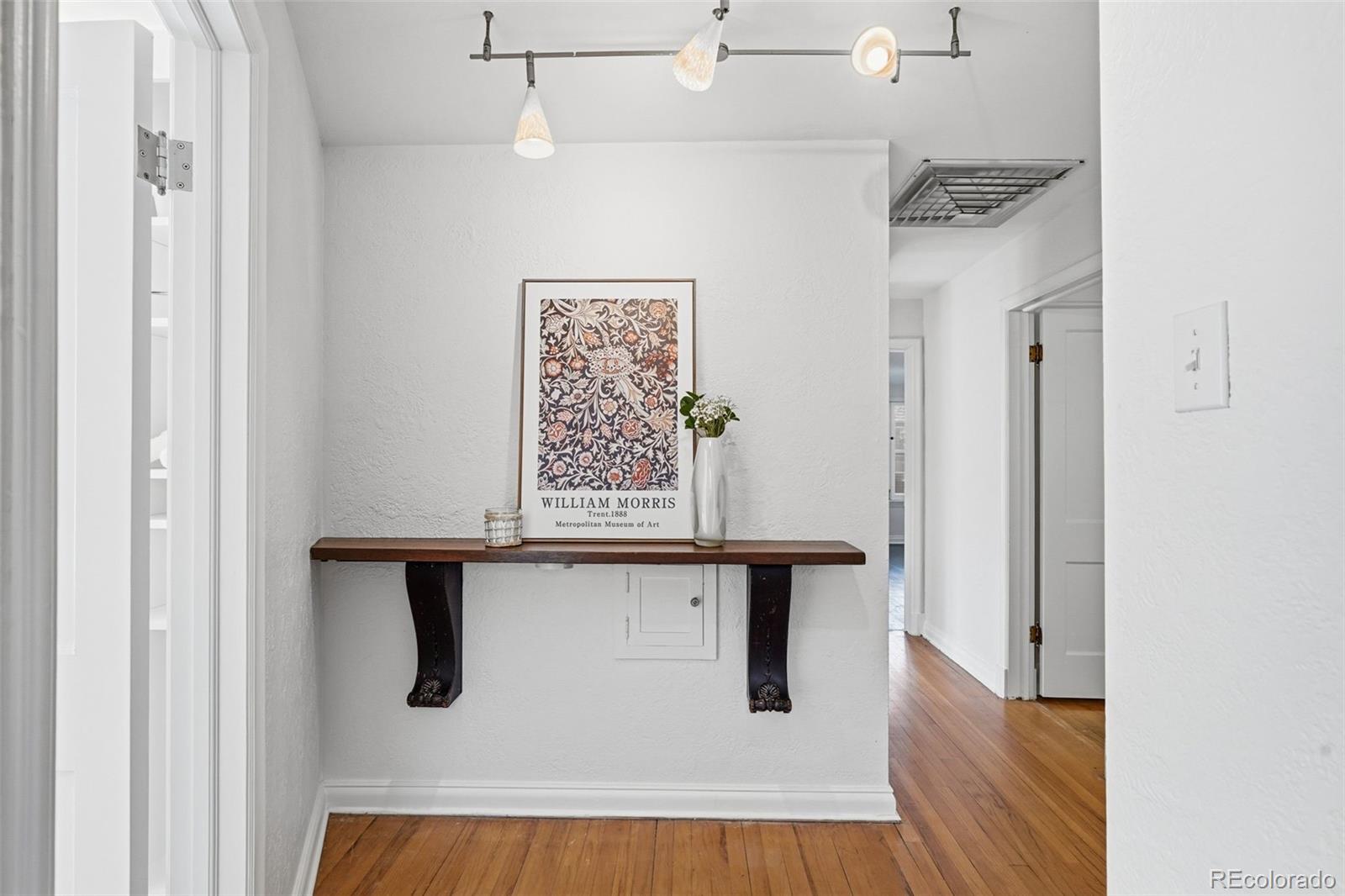 MLS Image #25 for 1922  locust street,denver, Colorado