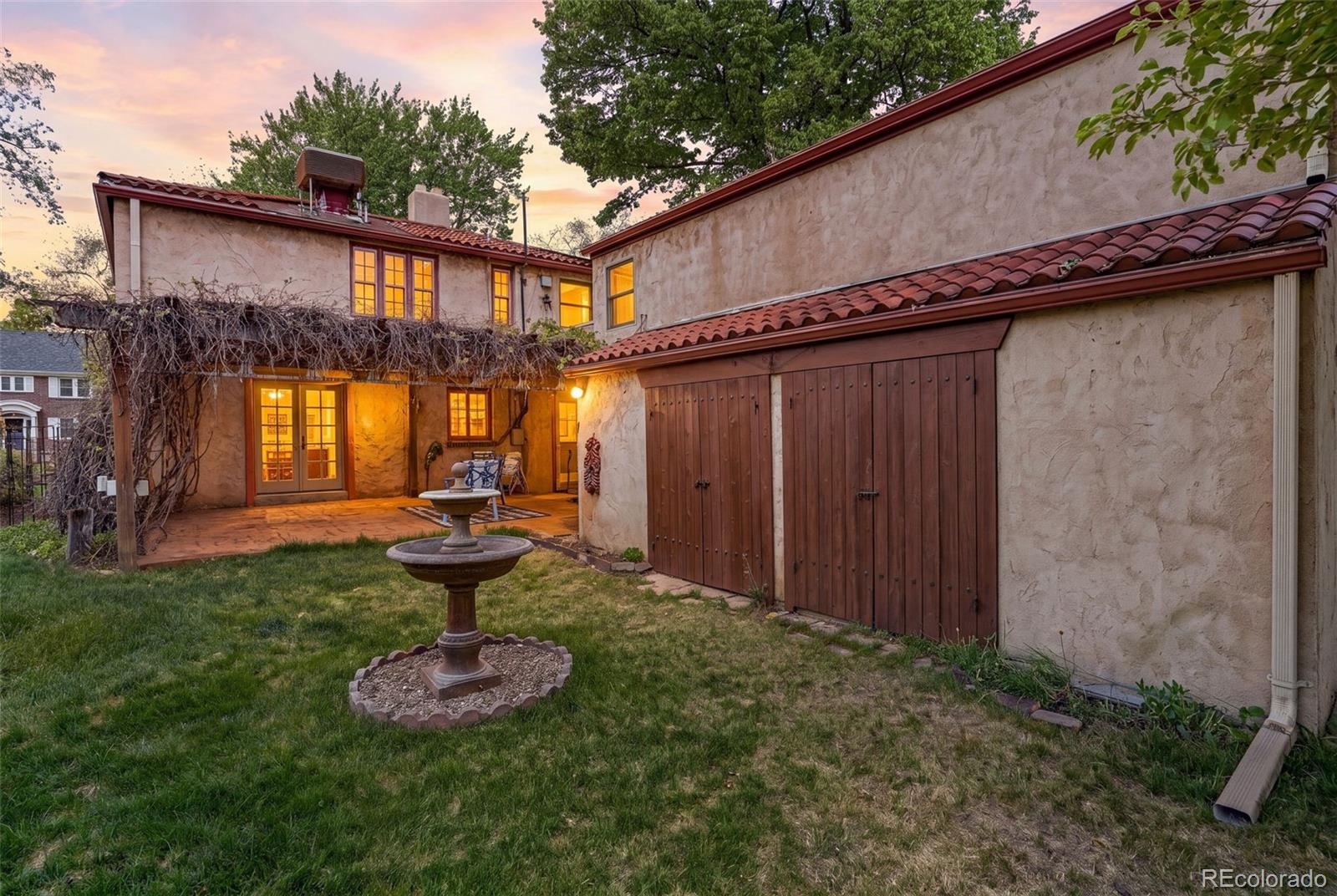 MLS Image #33 for 1922  locust street,denver, Colorado