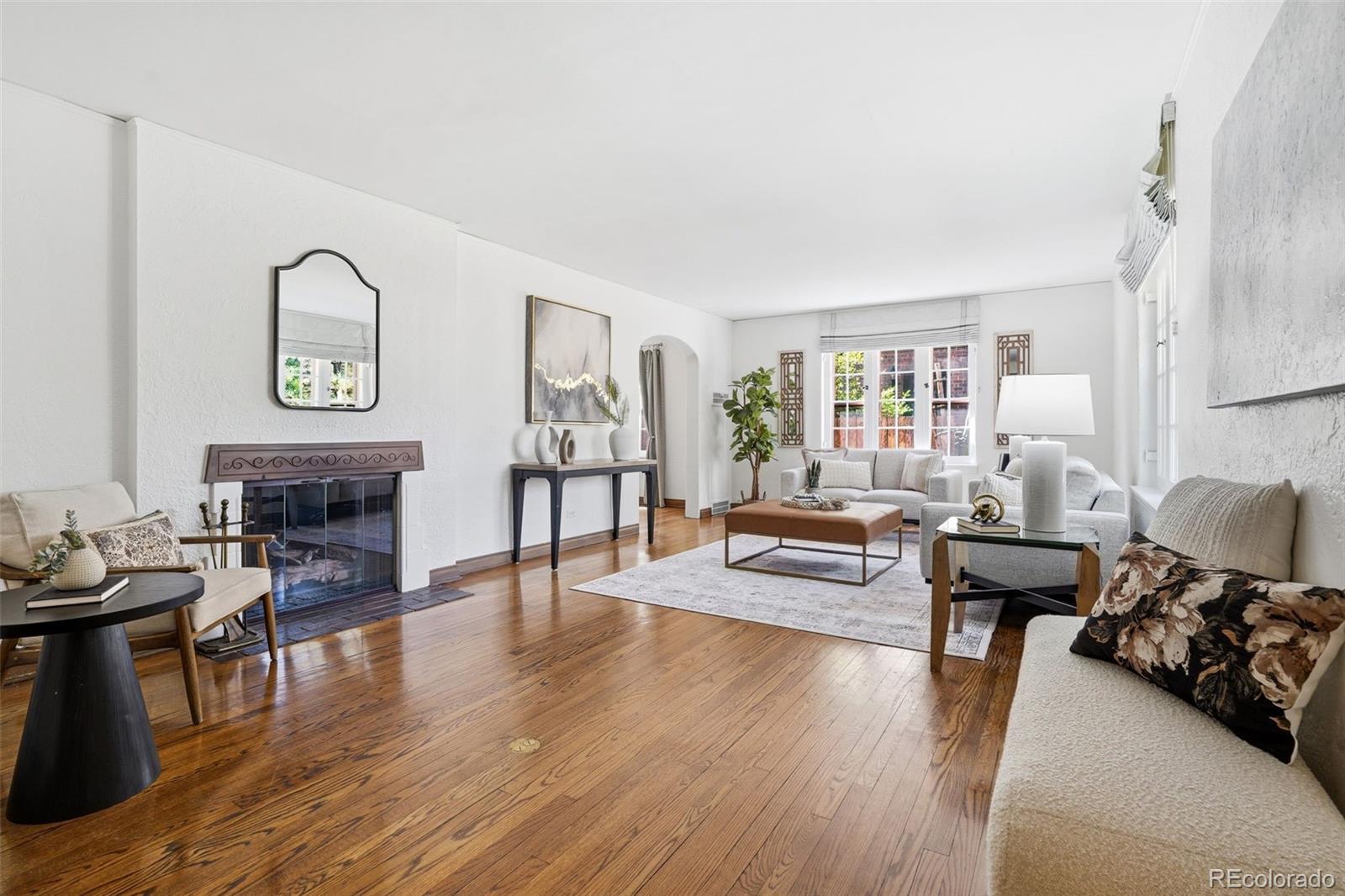 MLS Image #6 for 1922  locust street,denver, Colorado