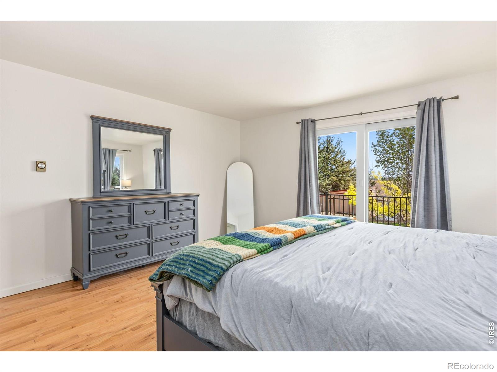 MLS Image #11 for 39600  county road 33 ,ault, Colorado