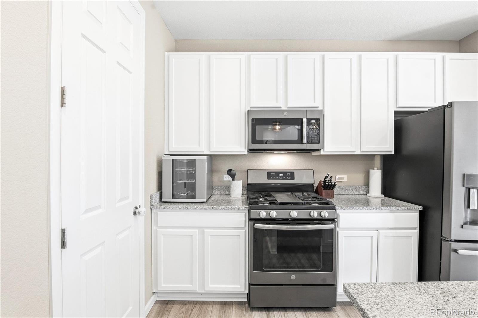 MLS Image #5 for 4628 s nepal way,aurora, Colorado