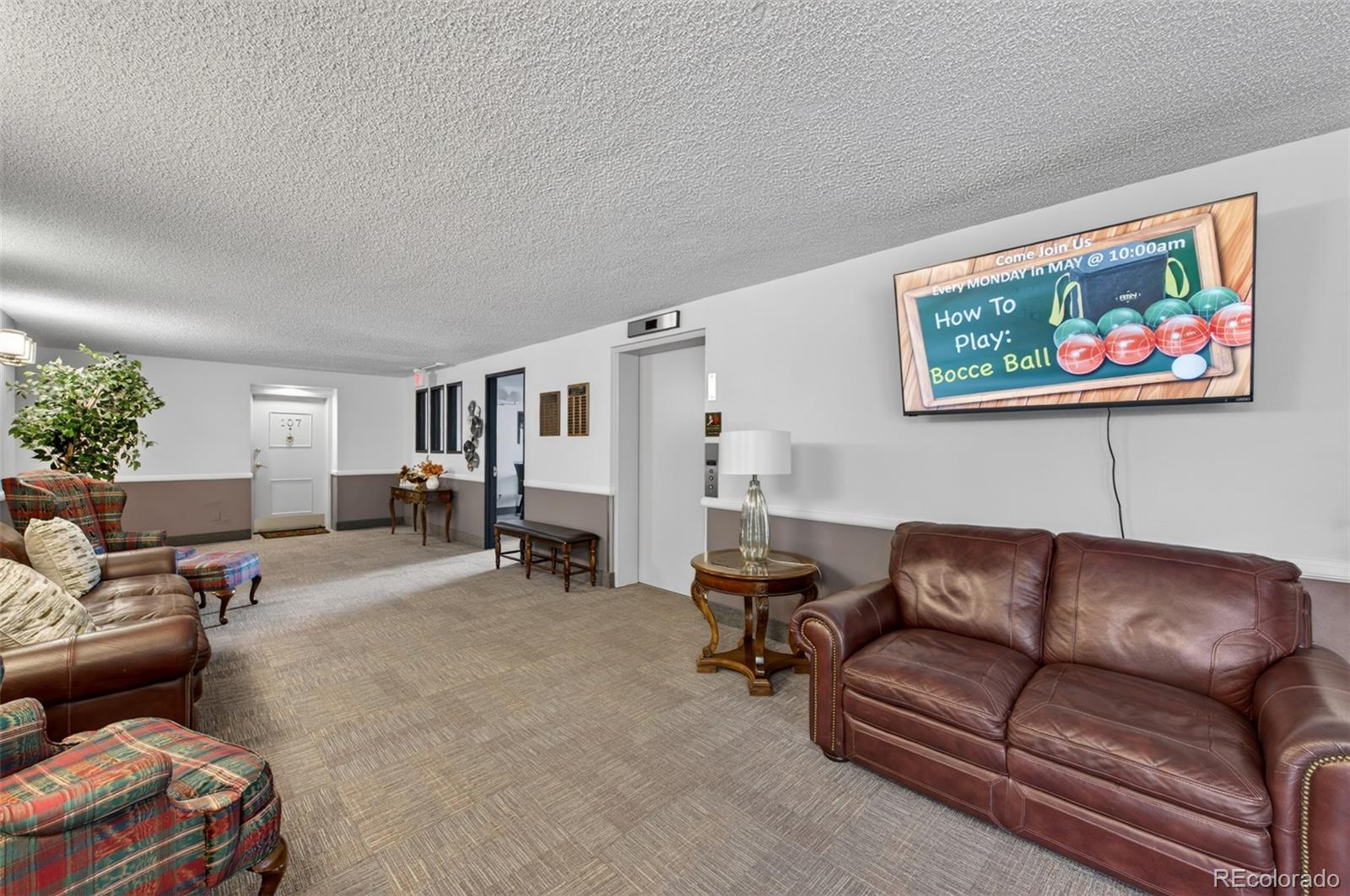 MLS Image #3 for 13952 e marina drive,aurora, Colorado