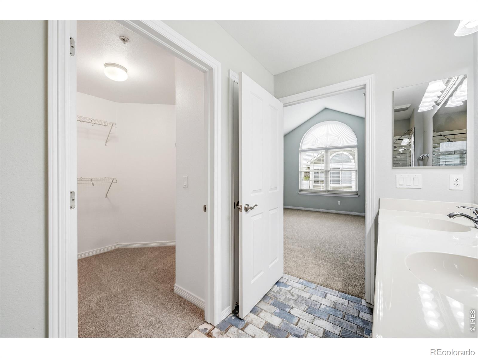 MLS Image #10 for 2497  santa fe drive,longmont, Colorado