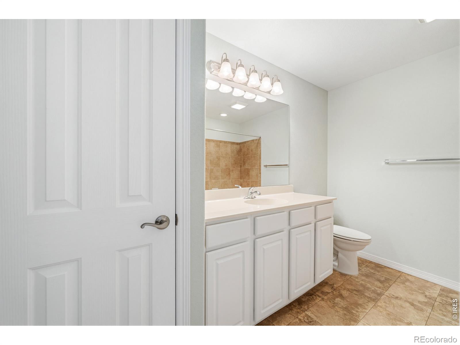 MLS Image #15 for 2497  santa fe drive,longmont, Colorado