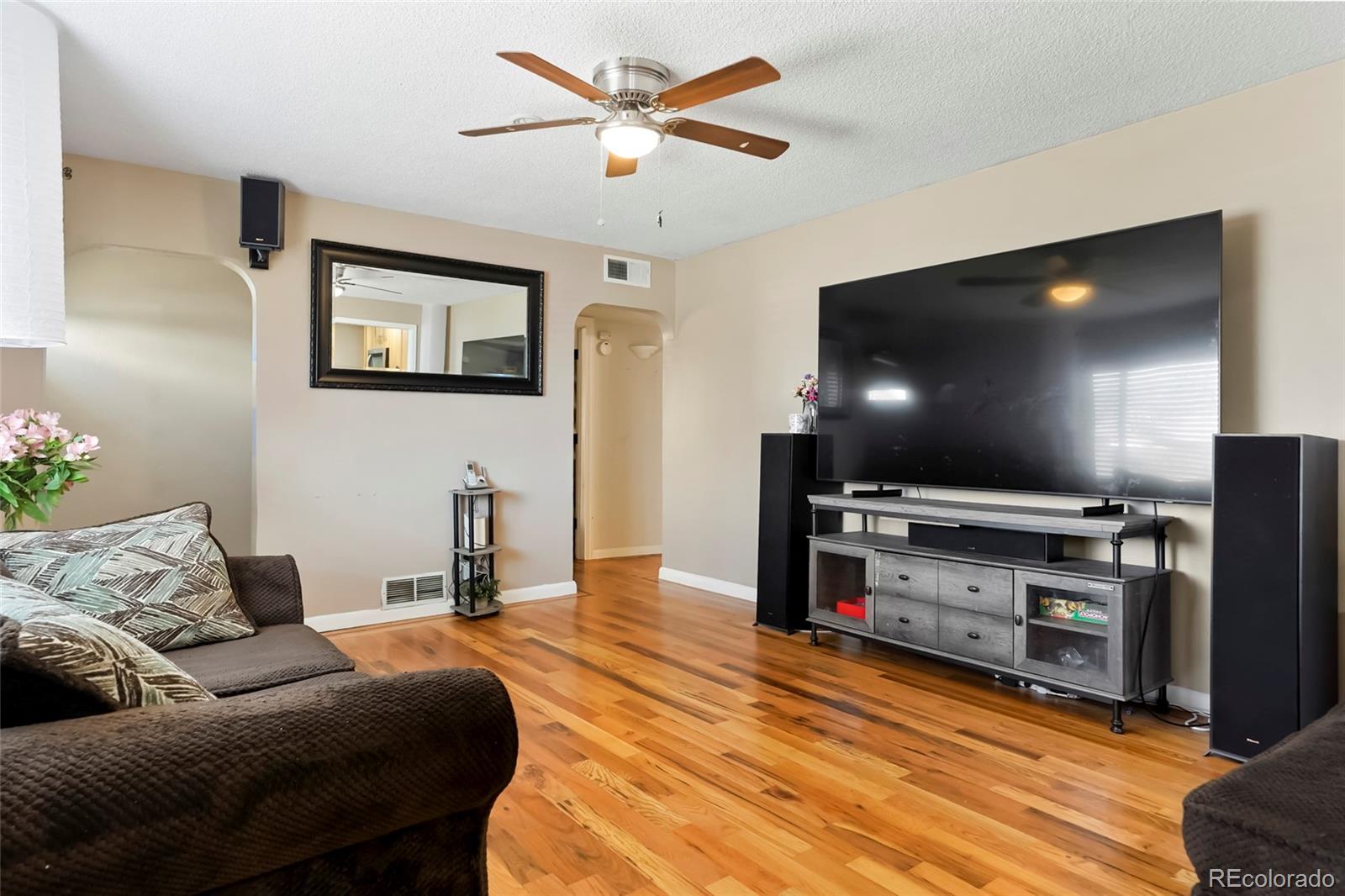 MLS Image #5 for 9330  lilly court,thornton, Colorado