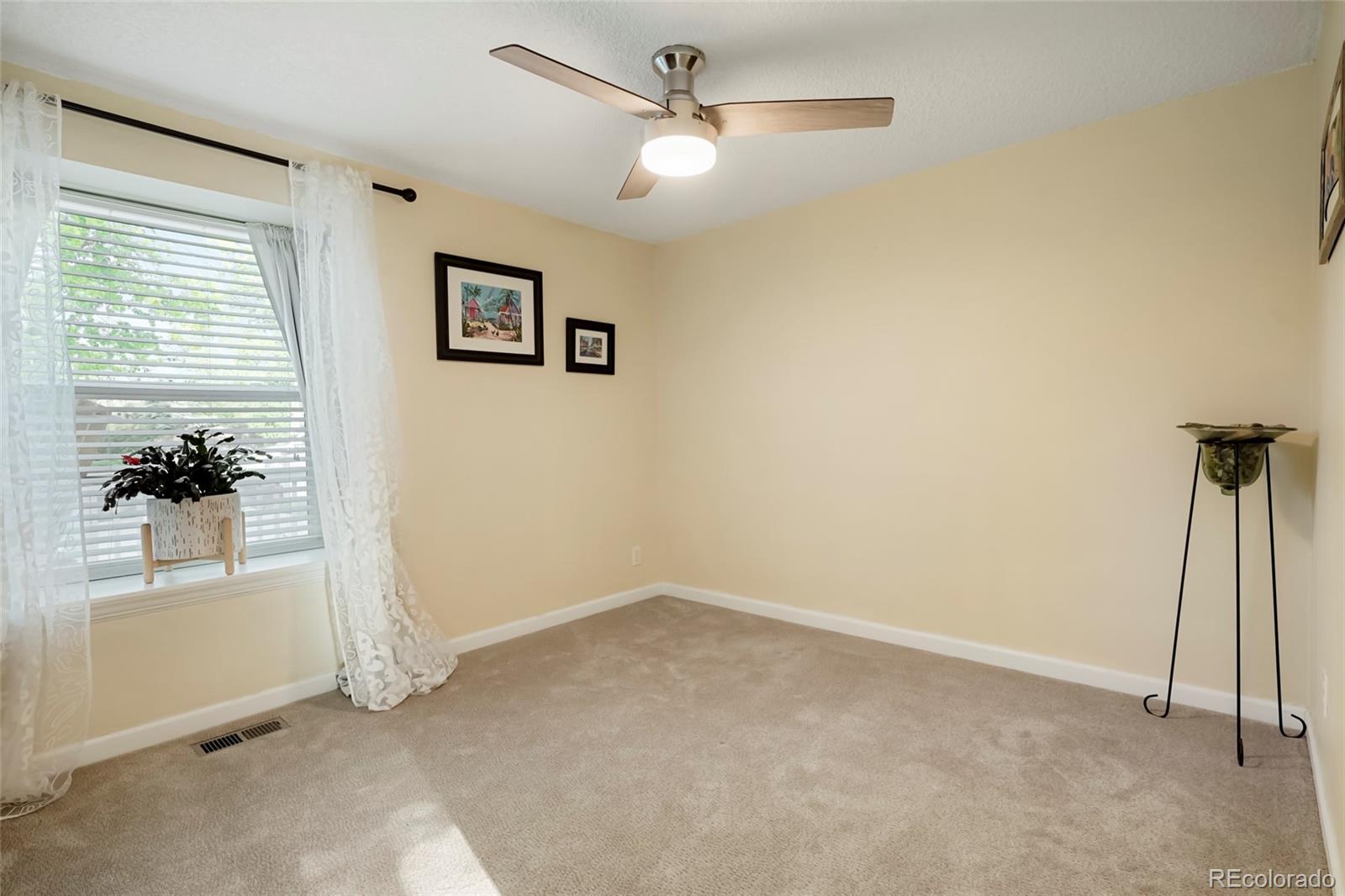 MLS Image #9 for 2741 s salida way,aurora, Colorado