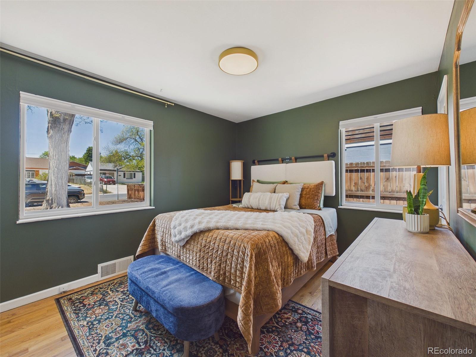 MLS Image #6 for 3250  dexter street,denver, Colorado
