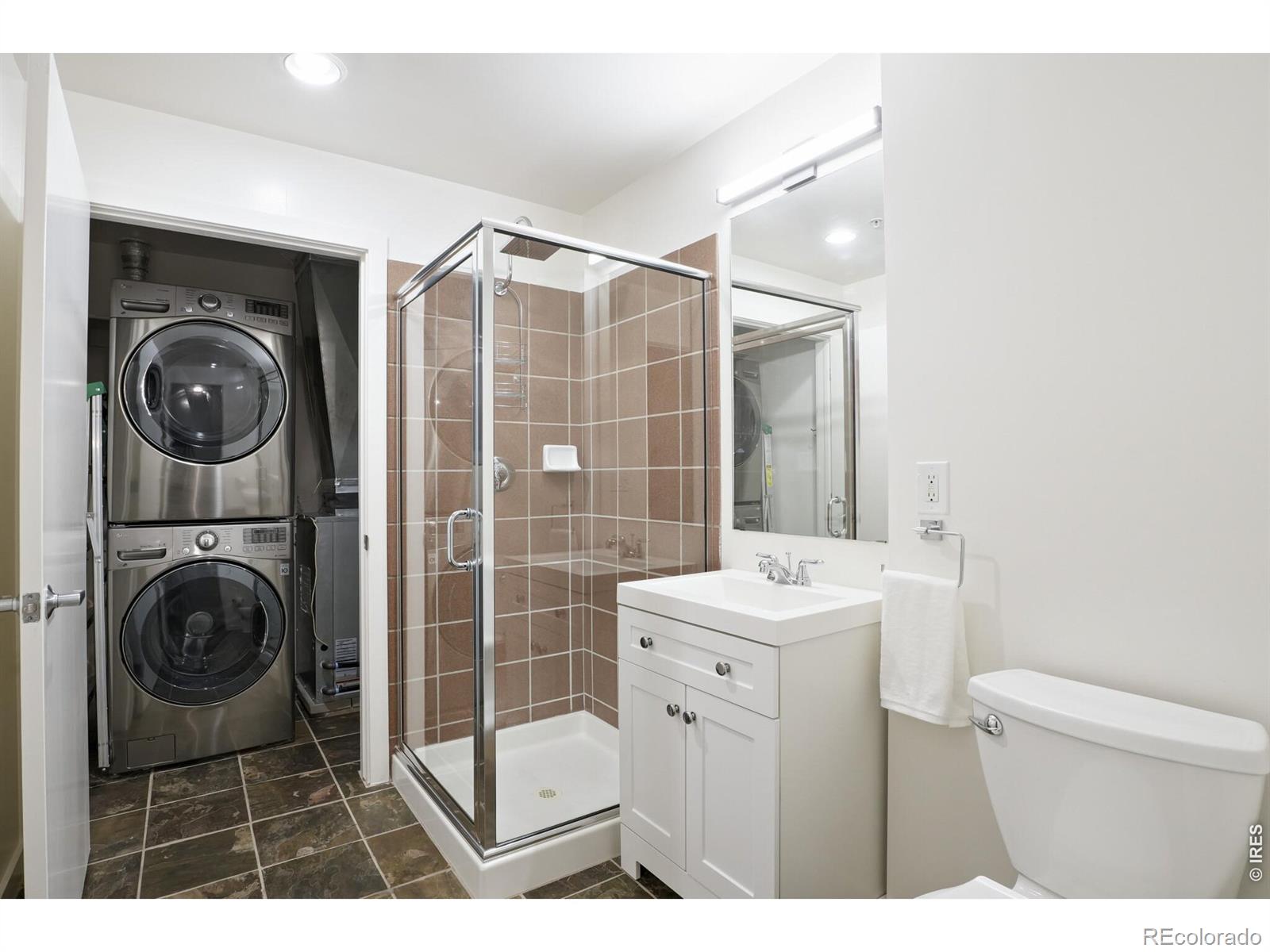 MLS Image #20 for 275 s harrison street 501,denver, Colorado