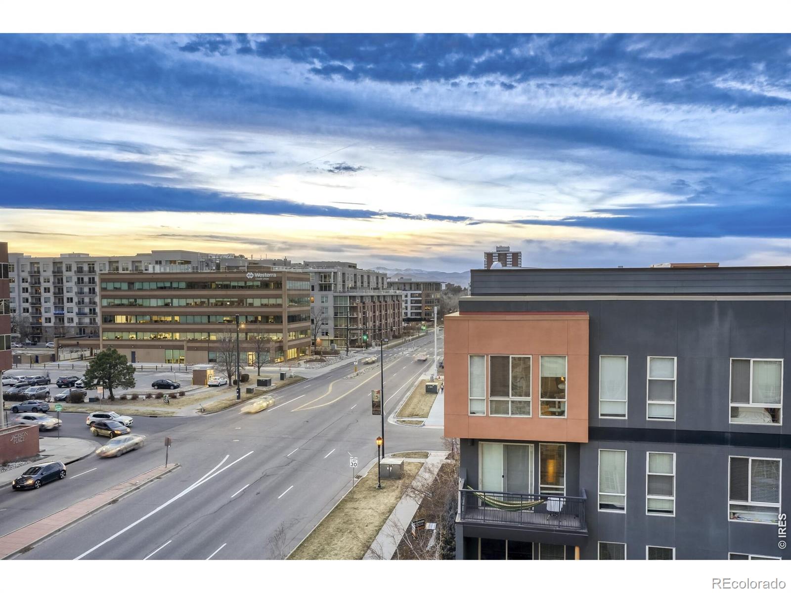 MLS Image #21 for 275 s harrison street 501,denver, Colorado