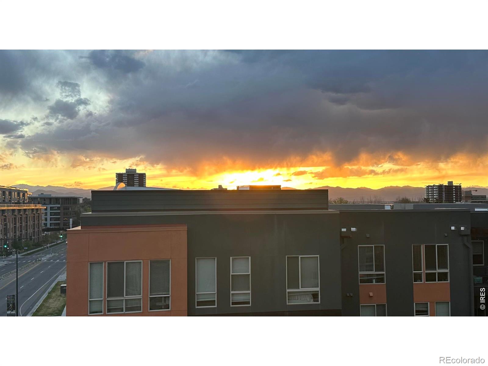 MLS Image #25 for 275 s harrison street 501,denver, Colorado