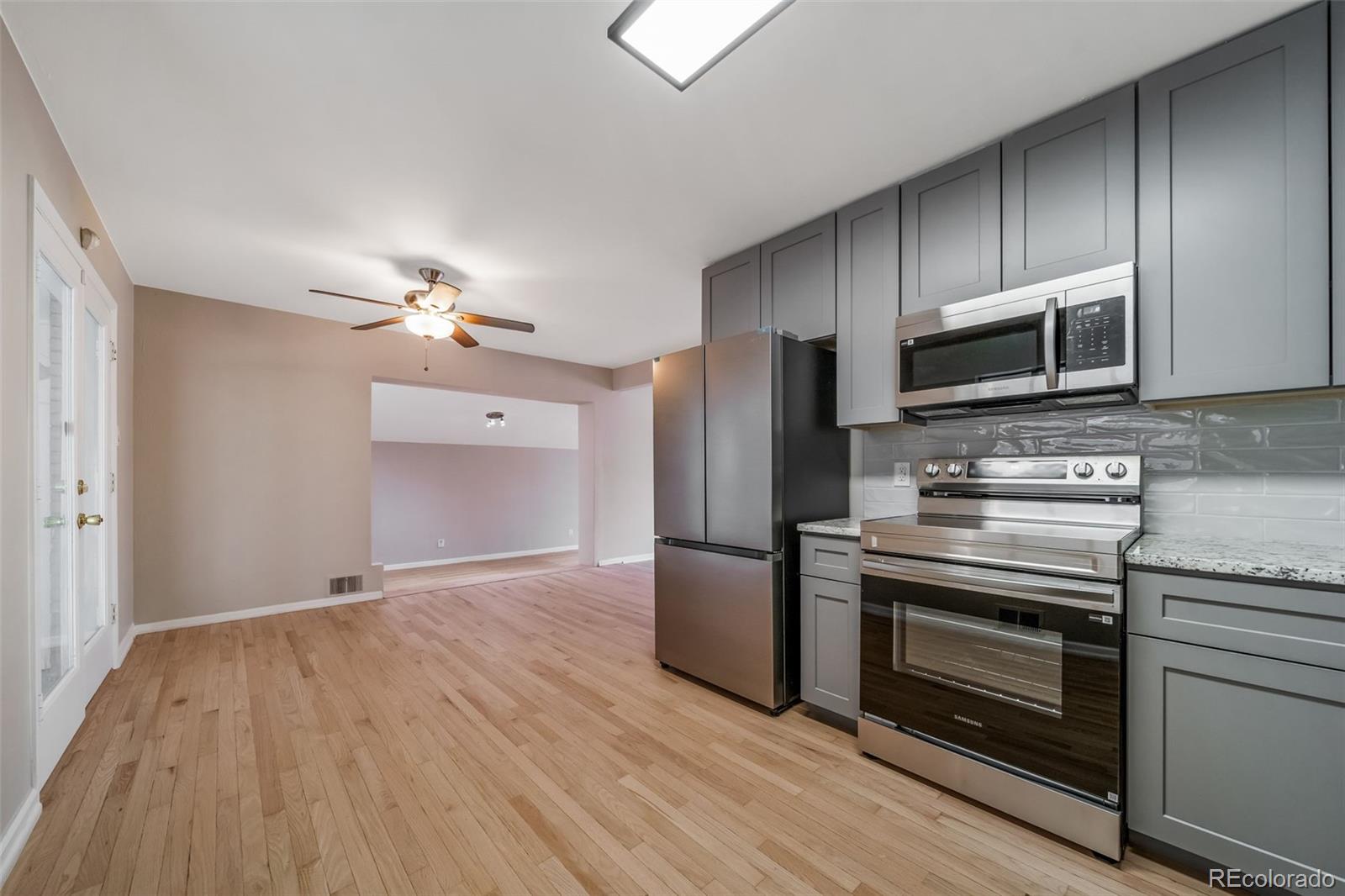 MLS Image #14 for 3443 s vrain street,denver, Colorado