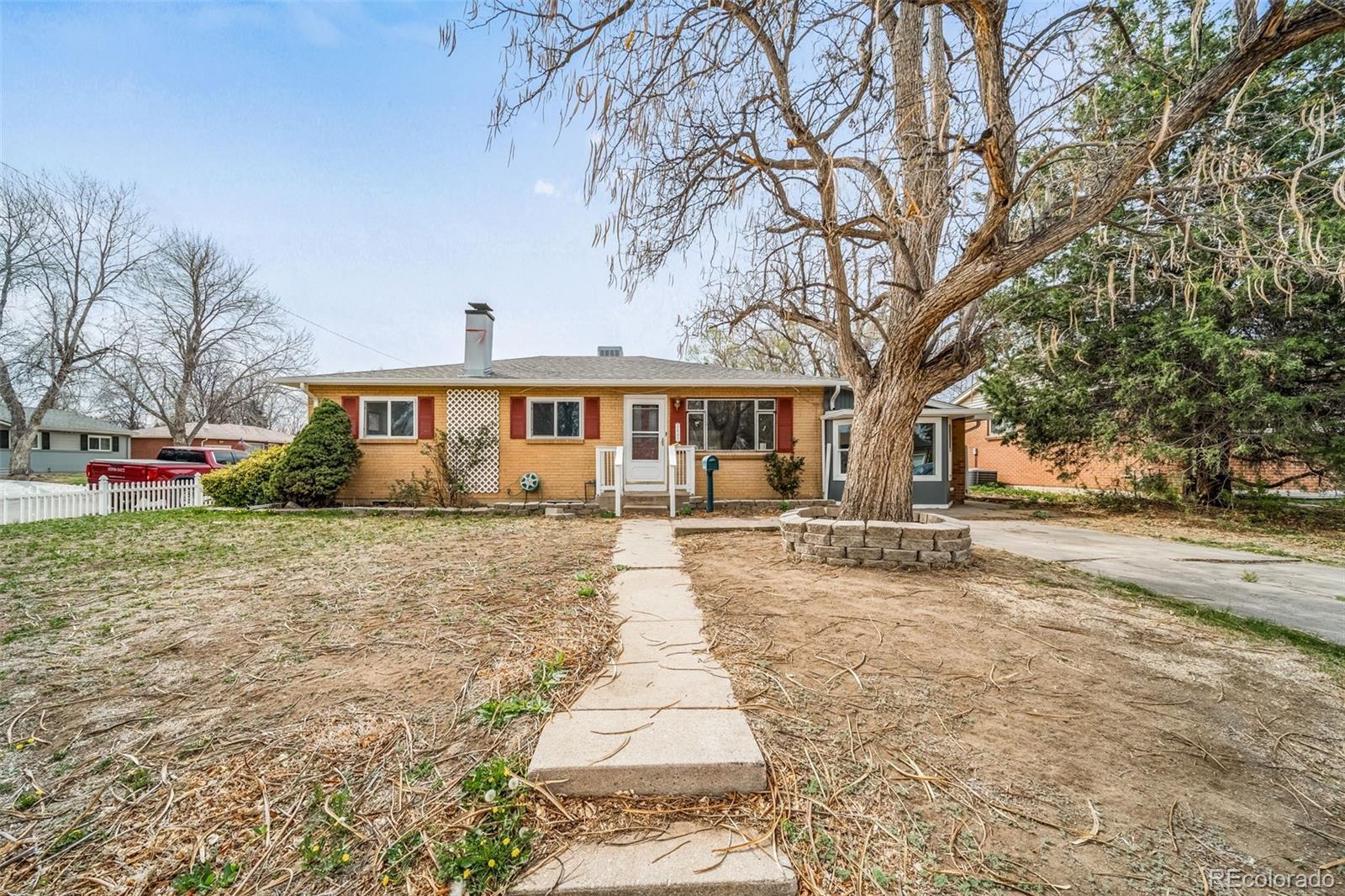MLS Image #3 for 3443 s vrain street,denver, Colorado