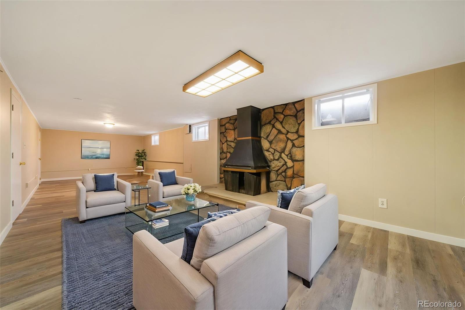 MLS Image #32 for 3443 s vrain street,denver, Colorado