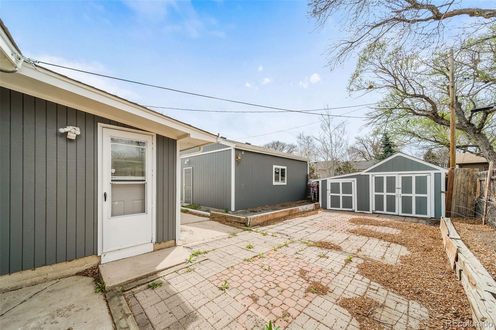 MLS Image #42 for 3443 s vrain street,denver, Colorado
